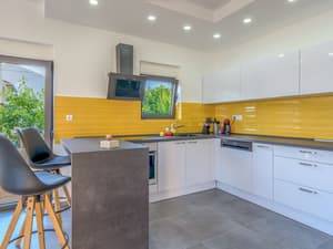thumbnail: Private kitchen