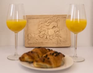 thumbnail: Dining