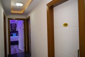 thumbnail: Hallway