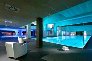 thumbnail: Pool