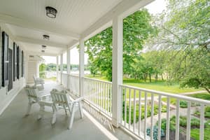 thumbnail: Terrace/patio