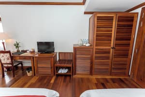 thumbnail: Room