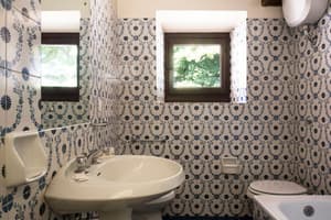 thumbnail: Bathroom