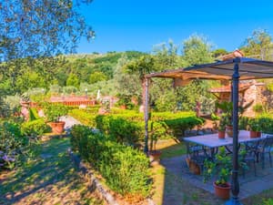 thumbnail: Exterior