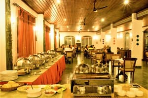 thumbnail: Restaurant