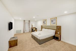thumbnail: Room