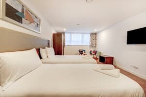 thumbnail: Room