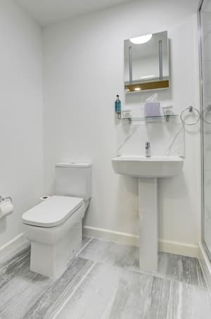 thumbnail: Bathroom
