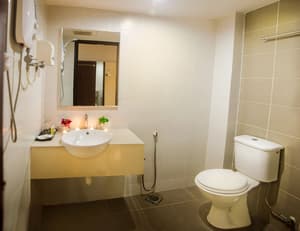 thumbnail: Bathroom