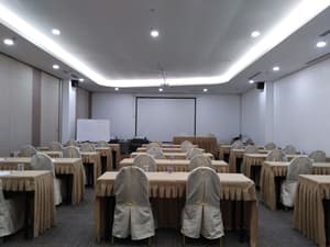 thumbnail: Meeting facility