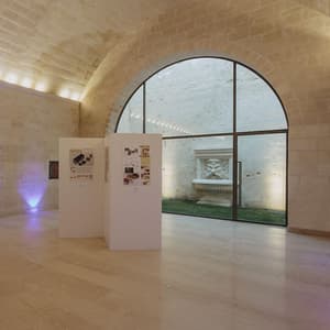 thumbnail: Interior