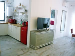thumbnail: Living area