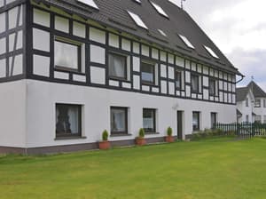 thumbnail: Exterior