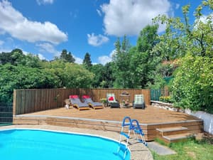 thumbnail: Garden