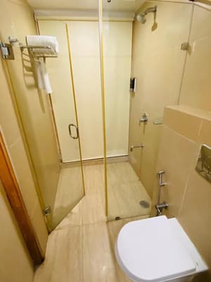 thumbnail: Bathroom