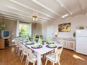 thumbnail: Dining