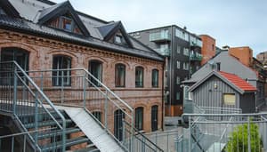 thumbnail: Exterior