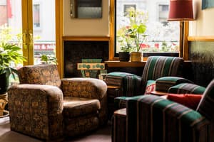 thumbnail: Lounge