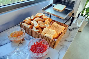 thumbnail: Breakfast meal