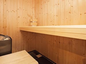 thumbnail: Sauna