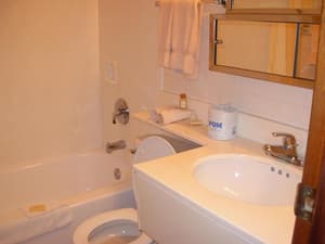 thumbnail: Bathroom
