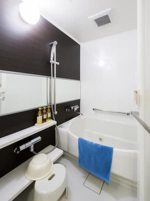 thumbnail: Bathroom