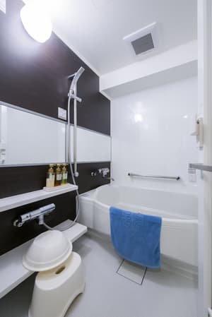 thumbnail: Bathroom