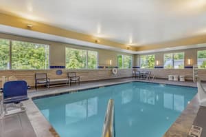 thumbnail: Pool