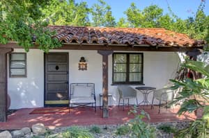 thumbnail: Terrace/patio