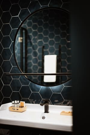 thumbnail: Bathroom