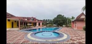thumbnail: Pool
