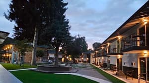 Interurban Suites Hotel