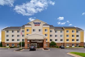 thumbnail: Exterior