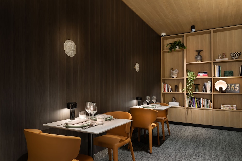 Restaurant-cafeteria