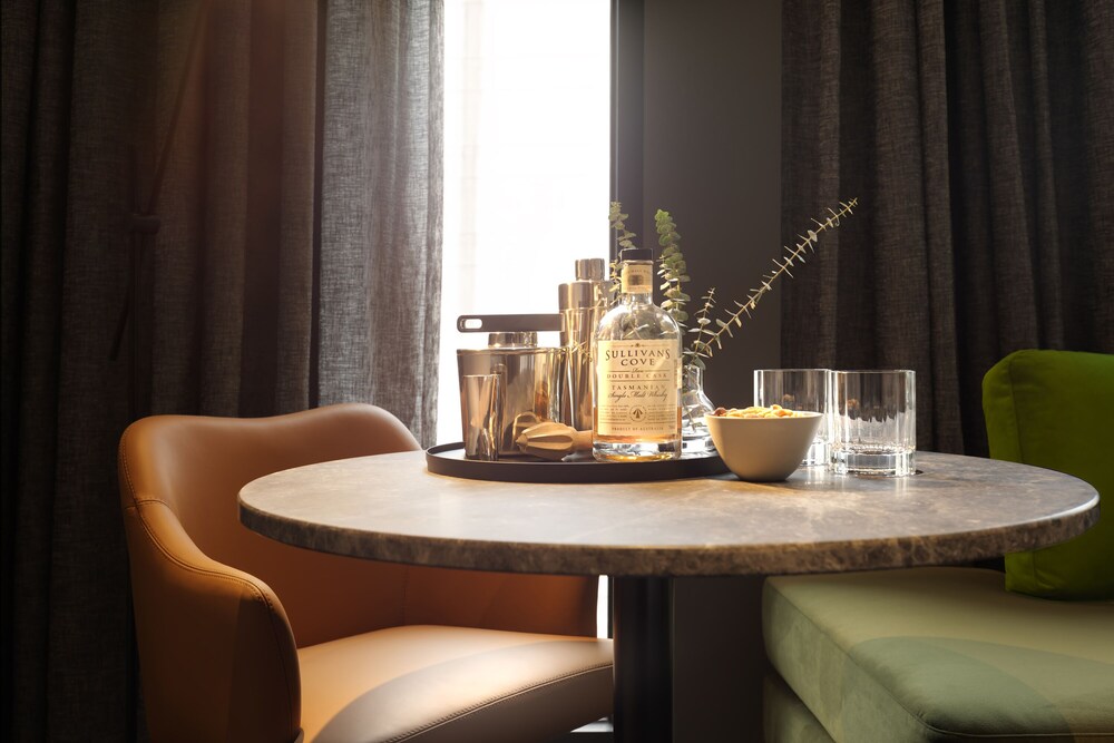 Restaurant-cafeteria