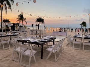 thumbnail: Outdoor wedding area