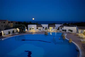 thumbnail: Outdoor pool