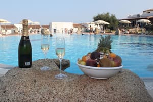 thumbnail: Outdoor pool