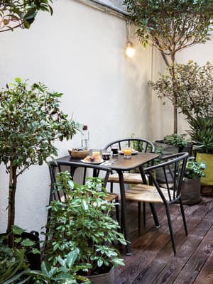thumbnail: Breakfast area
