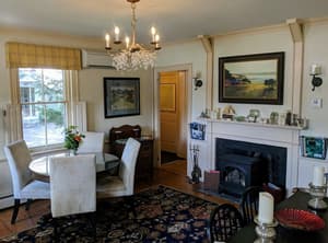 thumbnail: Interior
