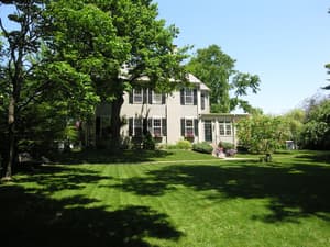 thumbnail: Exterior