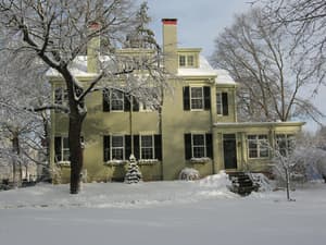 thumbnail: Exterior