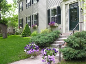 thumbnail: Exterior