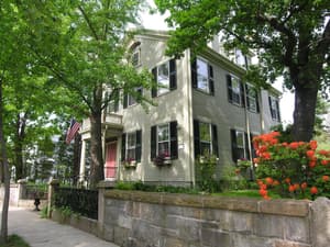 thumbnail: Exterior