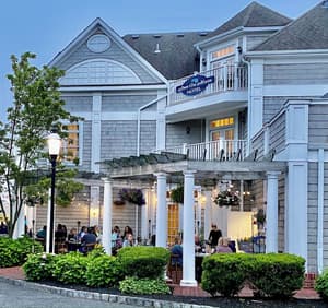 thumbnail: Exterior