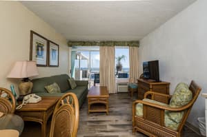 thumbnail: Living area