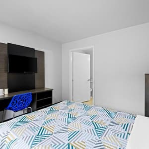 thumbnail: Room