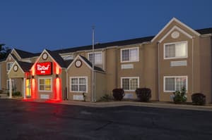 thumbnail: Front of property - evening/night