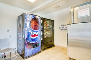 thumbnail: Vending machine