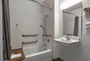 thumbnail: Accessible bathroom